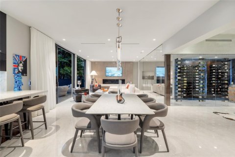 Villa ou maison à vendre à Fort Lauderdale, Floride: 6 chambres, 591.14 m2 № 2088055 - photo 15