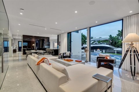 Villa ou maison à vendre à Fort Lauderdale, Floride: 6 chambres, 591.14 m2 № 2088055 - photo 17