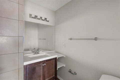 Casa en alquiler en Sarasota, Florida, 2 dormitorios, 109.44 m2 № 1638208 - foto 17