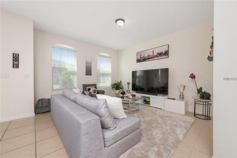 Townhouse in Kissimmee, Florida 3 bedrooms, 148.83 sq.m. № 2107092 - photo 6