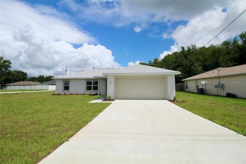 House in Ocala, Florida 3 bedrooms, 134.99 sq.m. № 1807509 - photo 7