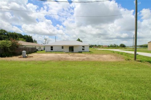 House in Ocala, Florida 3 bedrooms, 134.99 sq.m. № 1807509 - photo 20