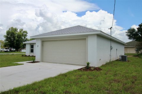 House in Ocala, Florida 3 bedrooms, 134.99 sq.m. № 1807509 - photo 3