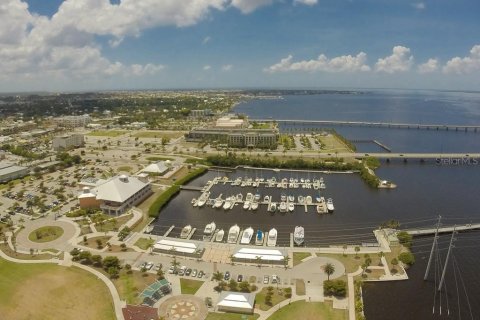 Land in Punta Gorda, Florida № 214614 - photo 18