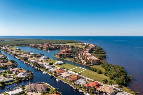 Land in Punta Gorda, Florida № 214614 - photo 9