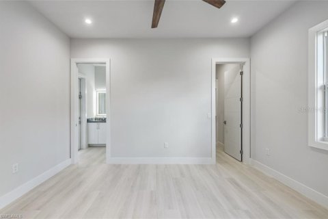 Купить виллу или дом в Нейплс, Флорида 4 комнаты, 222.22м2, № 1827301 - фото 26