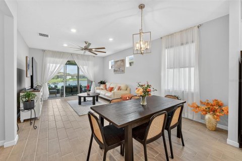 Casa en venta en Land O' Lakes, Florida, 2 dormitorios, 130.06 m2 № 1917603 - foto 18