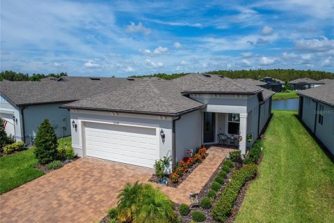 Casa en venta en Land O' Lakes, Florida, 2 dormitorios, 130.06 m2 № 1917603 - foto 1