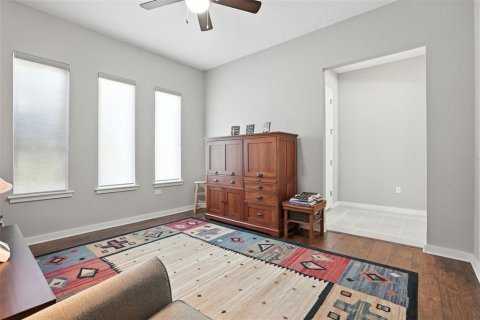 House in Winter Garden, Florida 4 bedrooms, 197.42 sq.m. № 2122318 - photo 24
