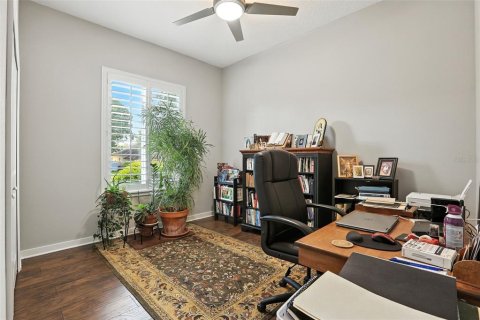 House in Winter Garden, Florida 4 bedrooms, 197.42 sq.m. № 2122318 - photo 25