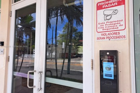 Снять в аренду квартиру в Майами, Флорида 1 спальня, № 2019239 - фото 16