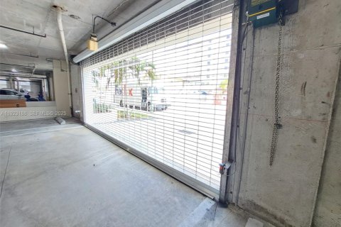 Снять в аренду квартиру в Майами, Флорида 1 спальня, № 2019239 - фото 19