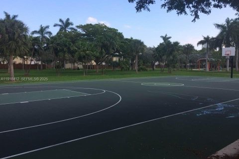 Condominio en alquiler en Hallandale Beach, Florida, 2 dormitorios, 111.48 m2 № 2054211 - foto 18