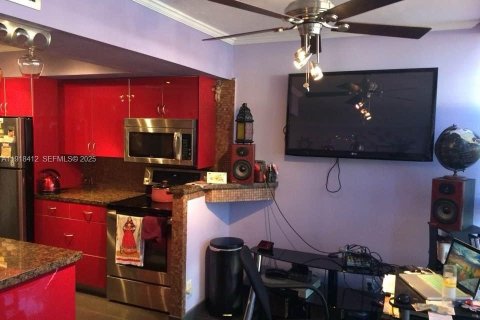 Condominio en alquiler en Hallandale Beach, Florida, 2 dormitorios, 111.48 m2 № 2054211 - foto 2
