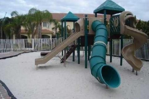 Adosado en alquiler en Miramar, Florida, 4 dormitorios, 168.62 m2 № 1943192 - foto 28