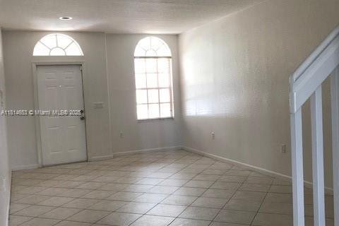 Adosado en alquiler en Miramar, Florida, 4 dormitorios, 168.62 m2 № 1943192 - foto 3