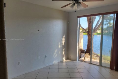 Adosado en alquiler en Miramar, Florida, 4 dormitorios, 168.62 m2 № 1943192 - foto 10