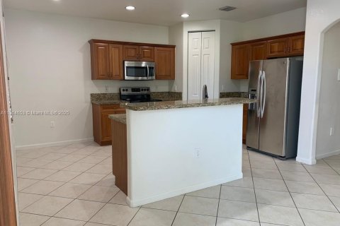 Adosado en alquiler en Miramar, Florida, 4 dormitorios, 168.62 m2 № 1943192 - foto 5