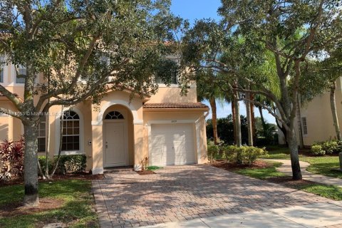 Adosado en alquiler en Miramar, Florida, 4 dormitorios, 168.62 m2 № 1943192 - foto 1