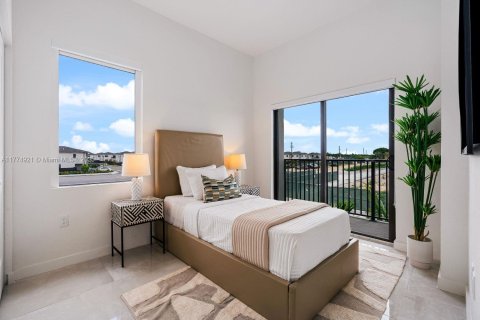 Touwnhouse à vendre à Florida City, Floride: 4 chambres № 1922212 - photo 10