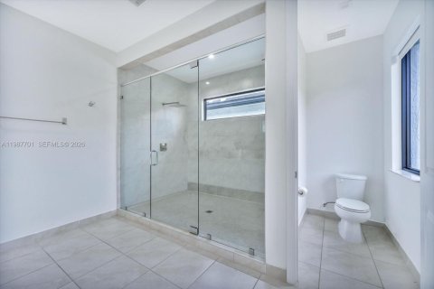 Casa en venta en Doral, Florida, 4 dormitorios, 265.98 m2 № 2048977 - foto 20