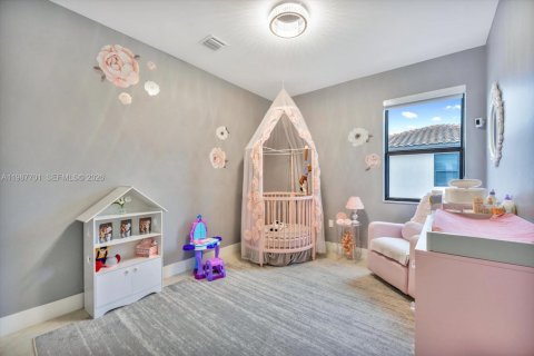 Casa en venta en Doral, Florida, 4 dormitorios, 265.98 m2 № 2048977 - foto 14