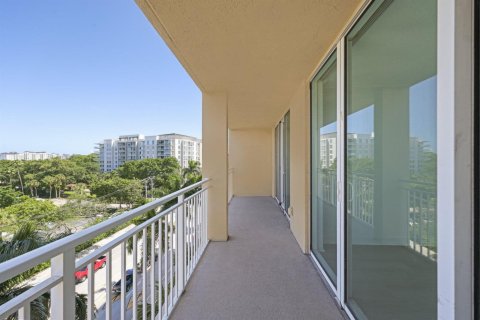 Condo in Boca Raton, Florida, 2 bedrooms № 2247919 - photo 22