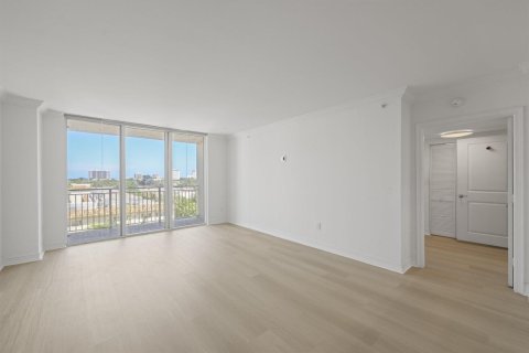 Condo in Boca Raton, Florida, 2 bedrooms № 2247919 - photo 17