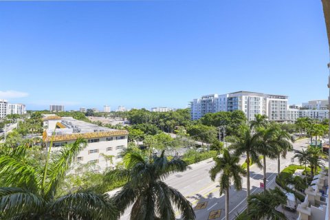 Condo in Boca Raton, Florida, 2 bedrooms № 2247919 - photo 23