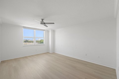 Condo in Boca Raton, Florida, 2 bedrooms № 2247919 - photo 26