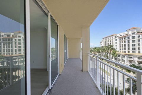 Condo in Boca Raton, Florida, 2 bedrooms № 2247919 - photo 24