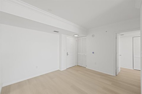 Condo in Boca Raton, Florida, 2 bedrooms № 2247919 - photo 9