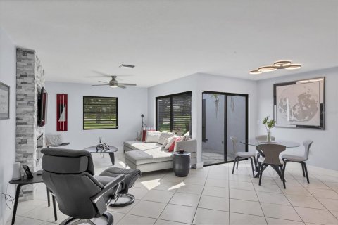 Casa en venta en Sarasota, Florida, 2 dormitorios, 158.12 m2 № 1843065 - foto 13