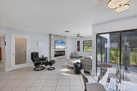 Casa en venta en Sarasota, Florida, 2 dormitorios, 158.12 m2 № 1843065 - foto 17