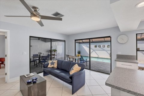 Casa en venta en Sarasota, Florida, 2 dormitorios, 158.12 m2 № 1843065 - foto 26