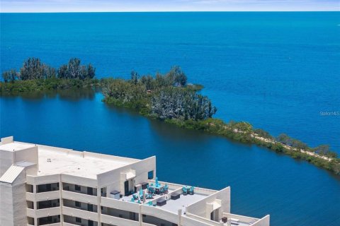 Condo in Hudson, Florida, 1 bedroom  № 2102906 - photo 18