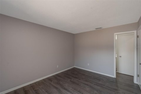 Townhouse in Winter Springs, Florida 3 bedrooms, 135.64 sq.m. № 1742815 - photo 19