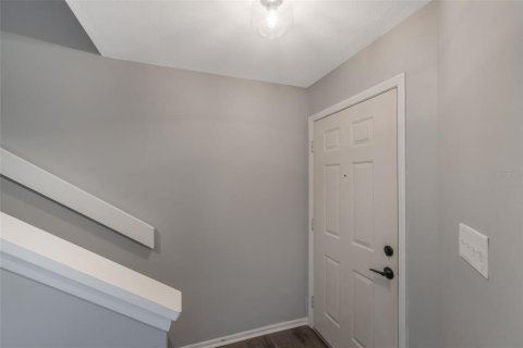 Townhouse in Winter Springs, Florida 3 bedrooms, 135.64 sq.m. № 1742815 - photo 5