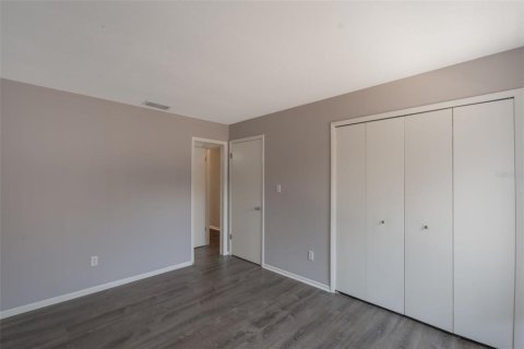 Townhouse in Winter Springs, Florida 3 bedrooms, 135.64 sq.m. № 1742815 - photo 18