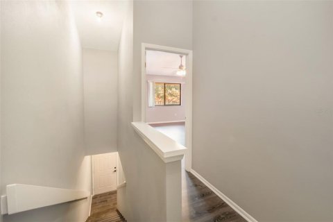 Townhouse in Winter Springs, Florida 3 bedrooms, 135.64 sq.m. № 1742815 - photo 12