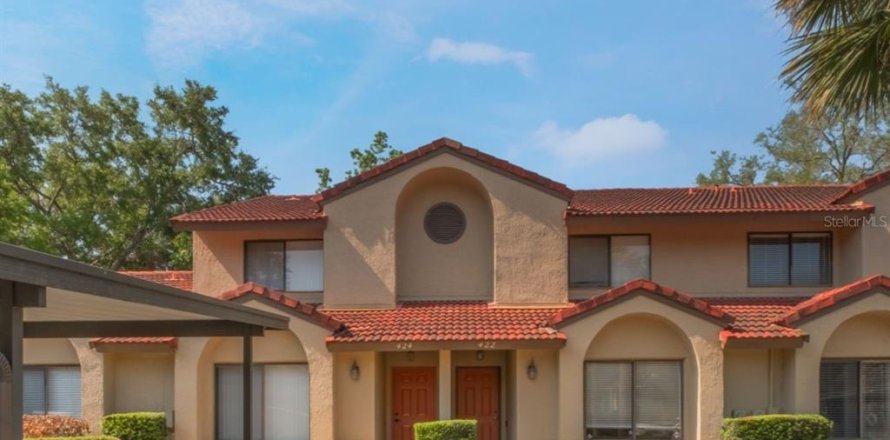 Townhouse in Winter Springs, Florida 3 bedrooms, 135.64 sq.m. № 1742815