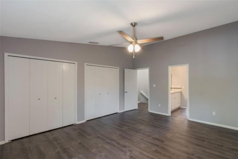Townhouse in Winter Springs, Florida 3 bedrooms, 135.64 sq.m. № 1742815 - photo 13
