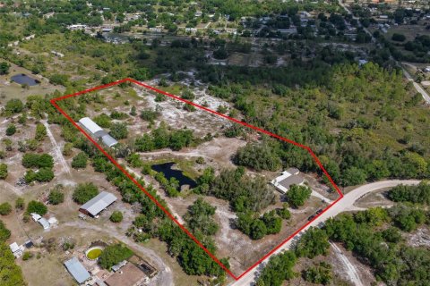House in Wimauma, Florida 3 bedrooms, 149.76 sq.m. № 2131574 - photo 2