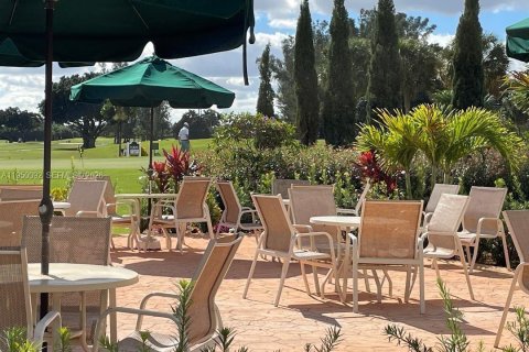 Condominio en alquiler en Pembroke Pines, Florida, 2 dormitorios, 108.7 m2 № 2006745 - foto 8