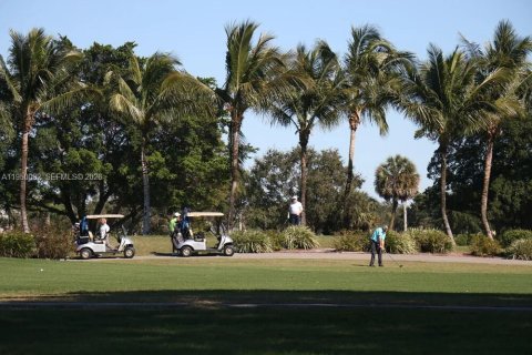 Condominio en alquiler en Pembroke Pines, Florida, 2 dormitorios, 108.7 m2 № 2006745 - foto 2