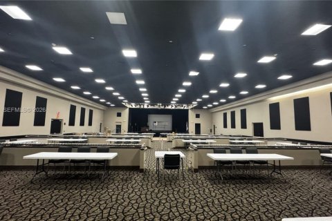 Condominio en alquiler en Pembroke Pines, Florida, 2 dormitorios, 108.7 m2 № 2006745 - foto 21