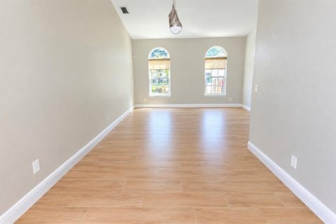 Casa en venta en Port Richey, Florida, 3 dormitorios, 149.85 m2 № 2429238 - foto 7