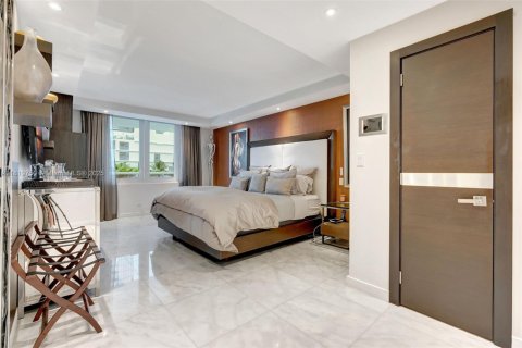 Снять в аренду кондоминиум в Майами-Бич, Флорида 2 спальни, 114.27м2, № 2034284 - фото 12