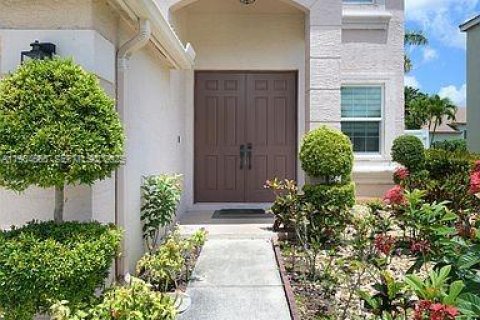 House in Royal Palm Beach, Florida 4 bedrooms, 233.28 sq.m. № 1992854 - photo 8