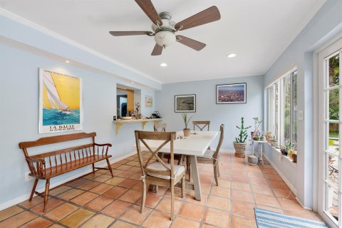 House in Fort Lauderdale, Florida 3 bedrooms, 200.95 sq.m. № 2174262 - photo 13